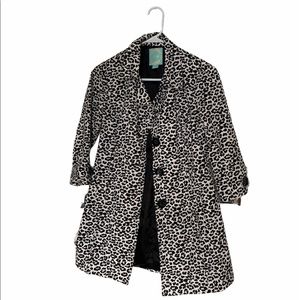 Cute Quarter Sleeve Coat!